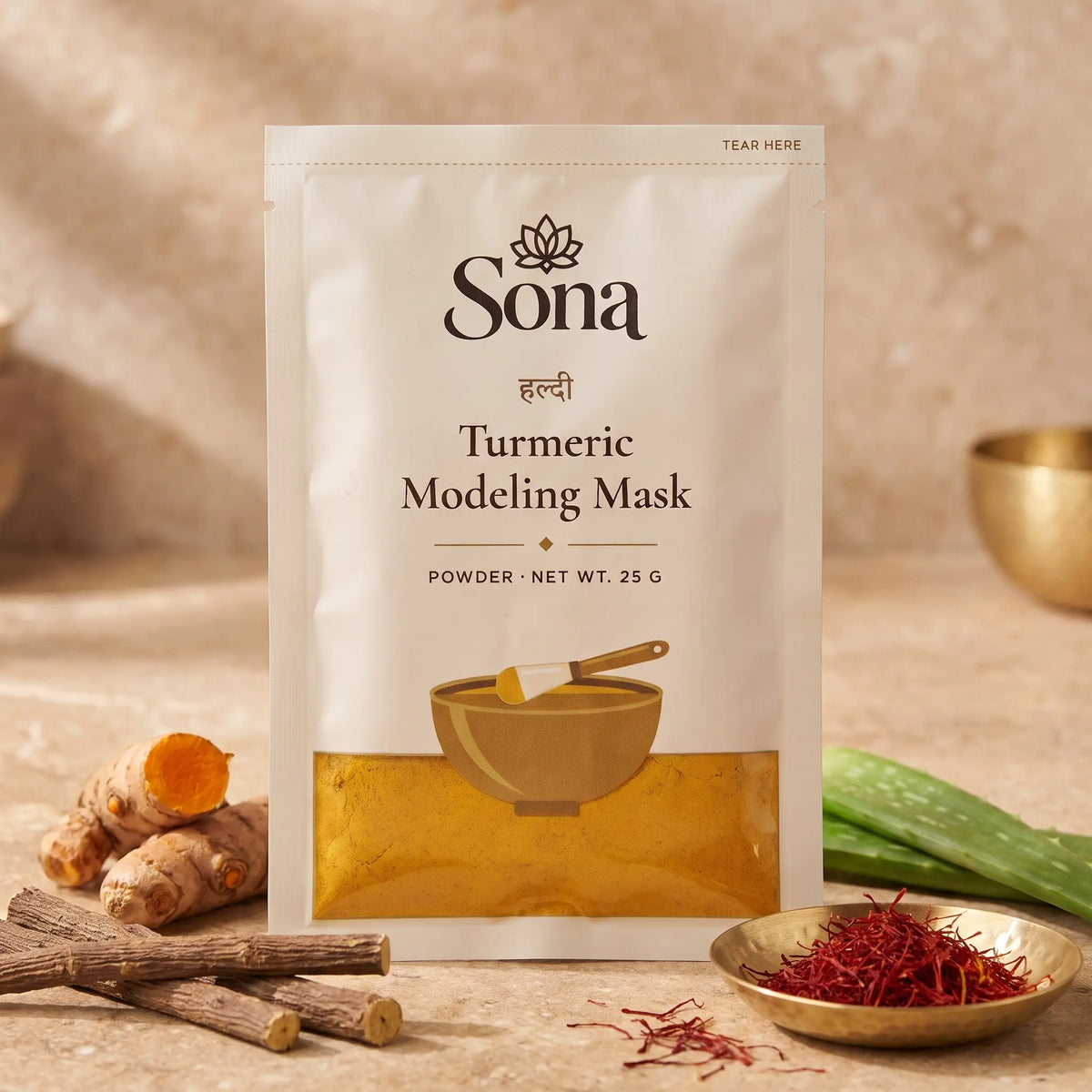 Sachet with kasturi turmeric, saffron, licorice root and aloe vera